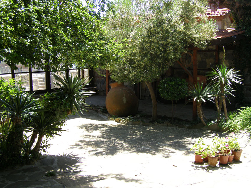 P6110890